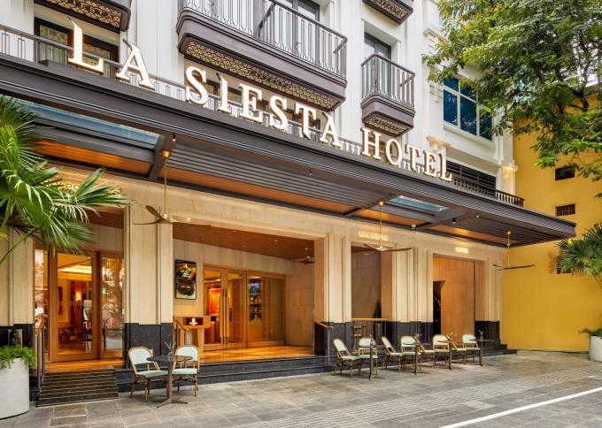 La Siesta Premium Lakeside